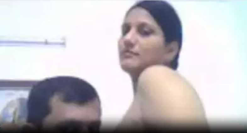 Indian bhabhi sex at home