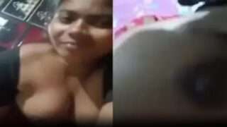 Indian Married bhabhi ki padosi ke sath sex video