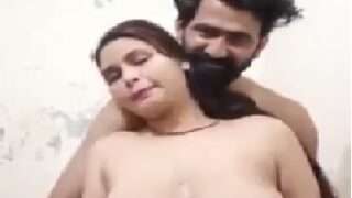 Indian xxx vidio naughty guy ka married bhabhi ke sang
