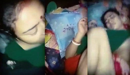 Assam real desi bhabhi sexy choda chodi