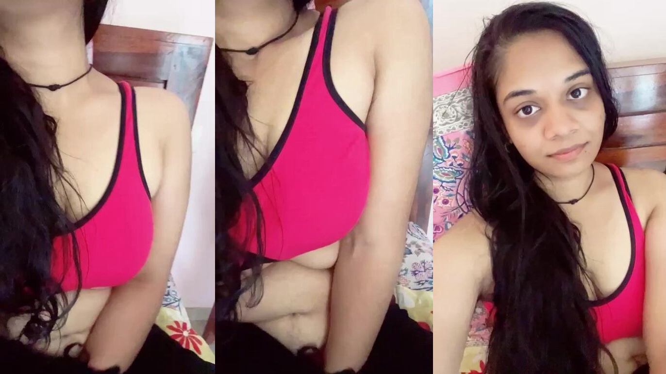 Bihari girl’s hand goes inside the pants