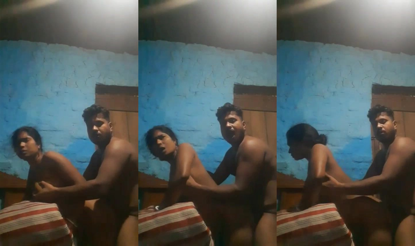 Boobs dabate hue dehati bhabhi bhabhi ki chudai kari devar ne