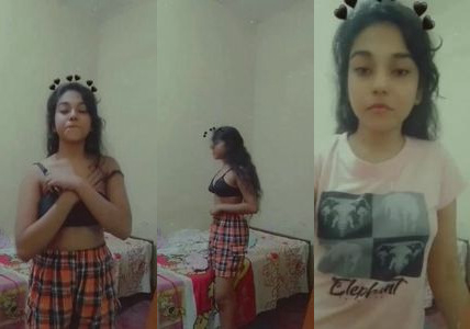 college girl girl Rangoli apni juicy boobs dikhati hui