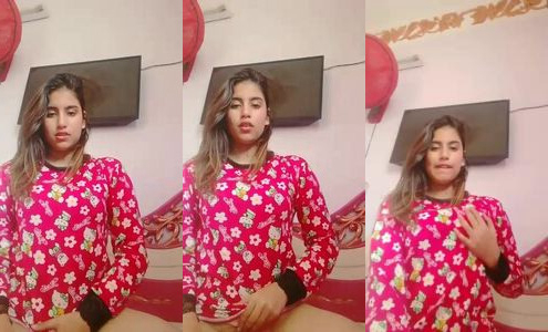 college student girl Punam fingering karti hui