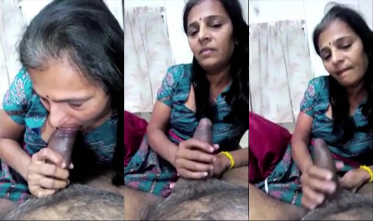 Desi Mature bhabhi ne blowjob diya apne boyfriend ko