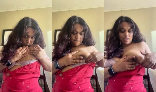 Horny sexy saali boobs licking video