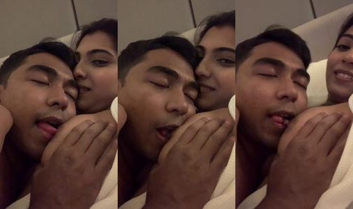 Licking my GF’s sexy boobs’ nipples