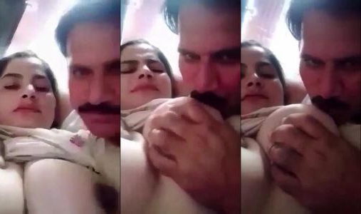 Maharashtra uncle licking the erected nipple