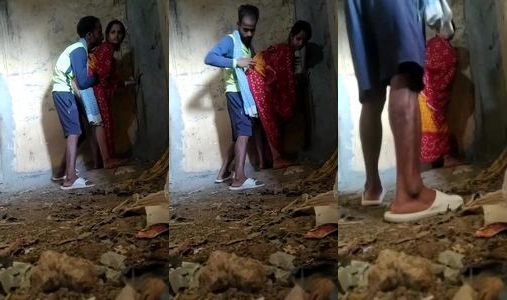 Real dehati bhabhi Gunja ki khade khade chudai