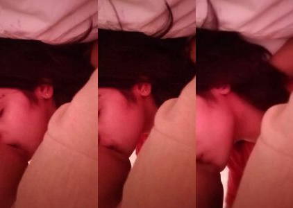 Real lovers lip lock kissing choda chodi