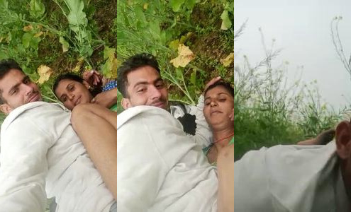 sambhog dehati bhabhi aunty in the jungle
