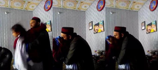 school girl girl ki boobs chus kar daba raha hai maulana