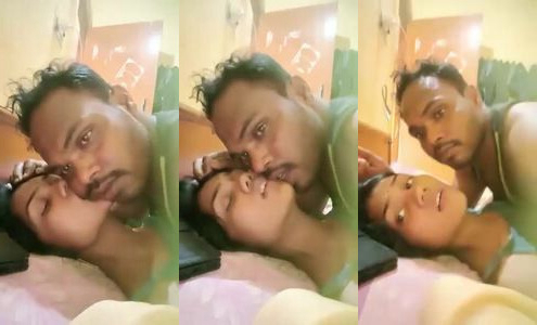Sexy gf Madhu ki hairy chut chodi lover ne