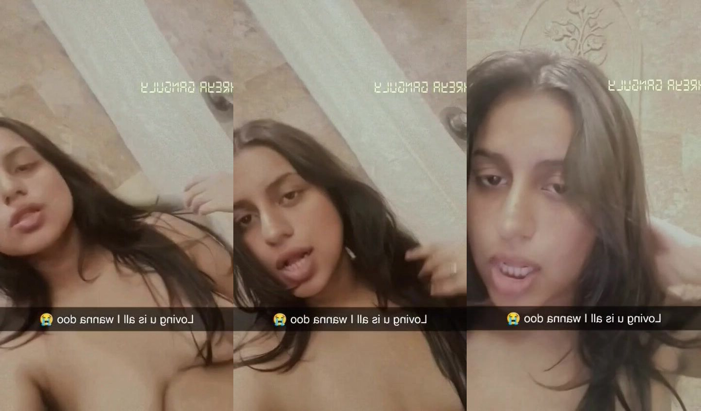 Shreya big boobs show on selfie cam