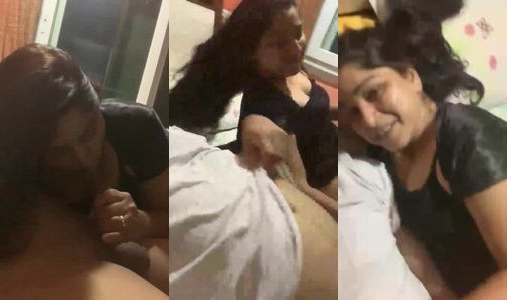 Tamil bhabhi blowjob de rahi hai apne lover Arun ko