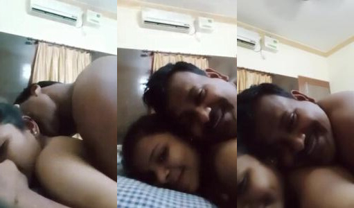 Tamil uncle romantic ear nibbling short video